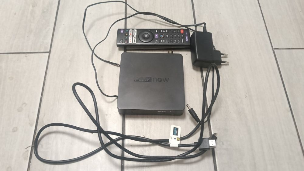 Play Now Box TV 2 Android DVB-T2 tuner / Smart Box