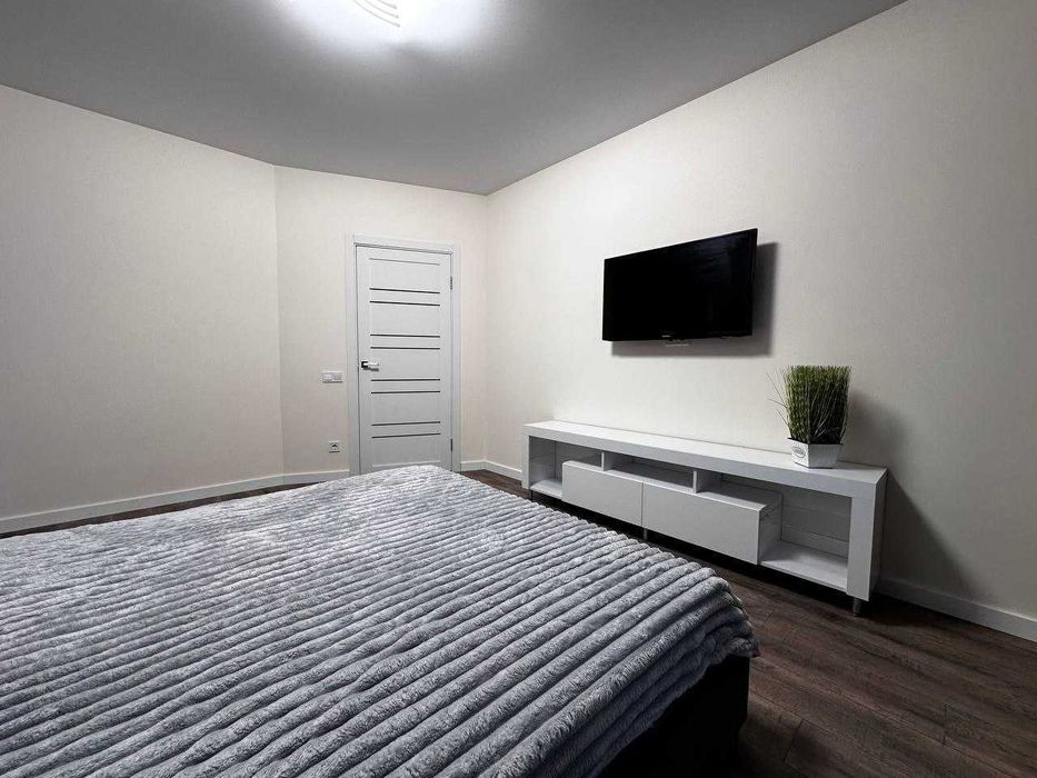 Сдам Шикарную 1к квартиру в ЖК Днепровская Брама 2!