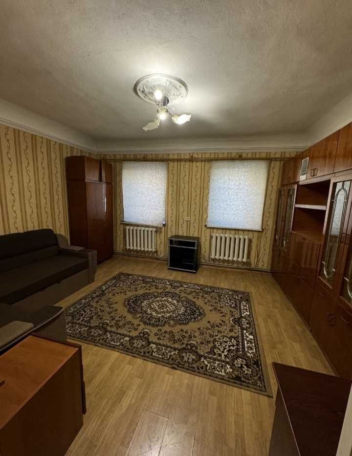 Продам 3-комнатную квартиру на Молдаванке.