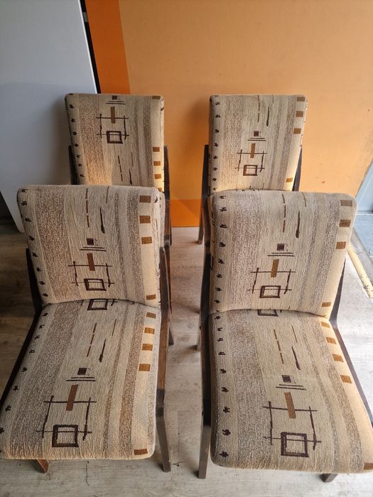 Krzesło AGA , Chierowski PRL typ 200-120