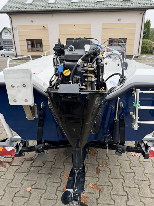 Silnik Mercury 25 ELPT z power trim