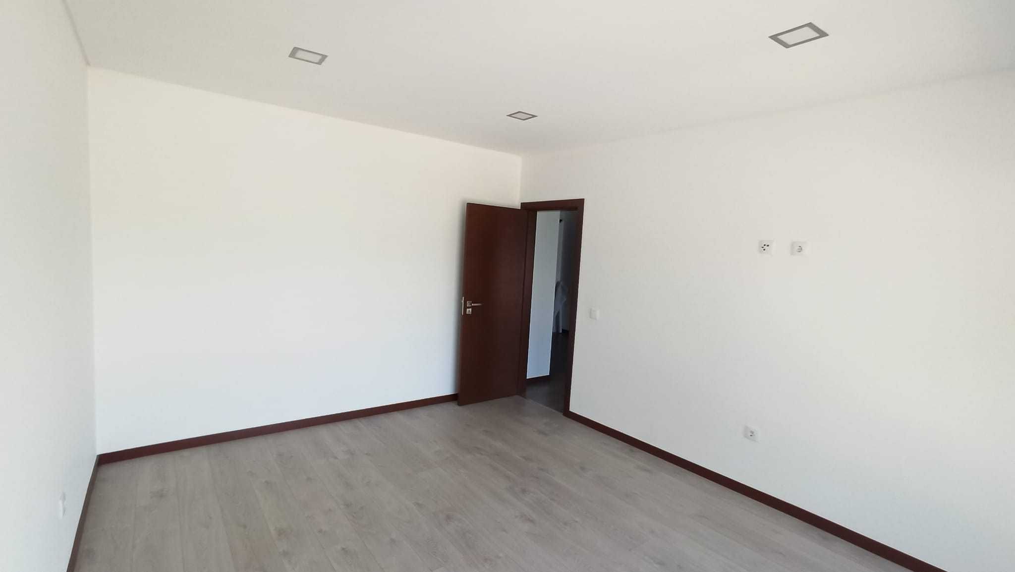 Apartamento T3 - Aluguer