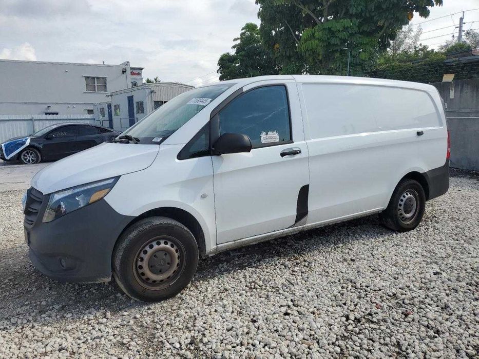 2023 Mercedes-benz Metris