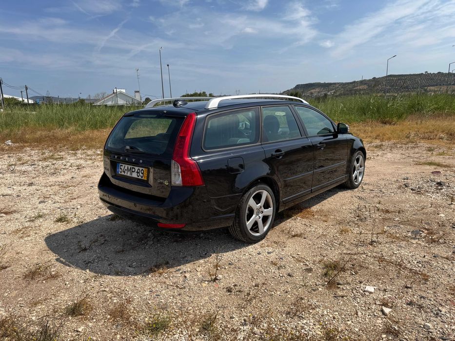 Volvo V50 R-Design