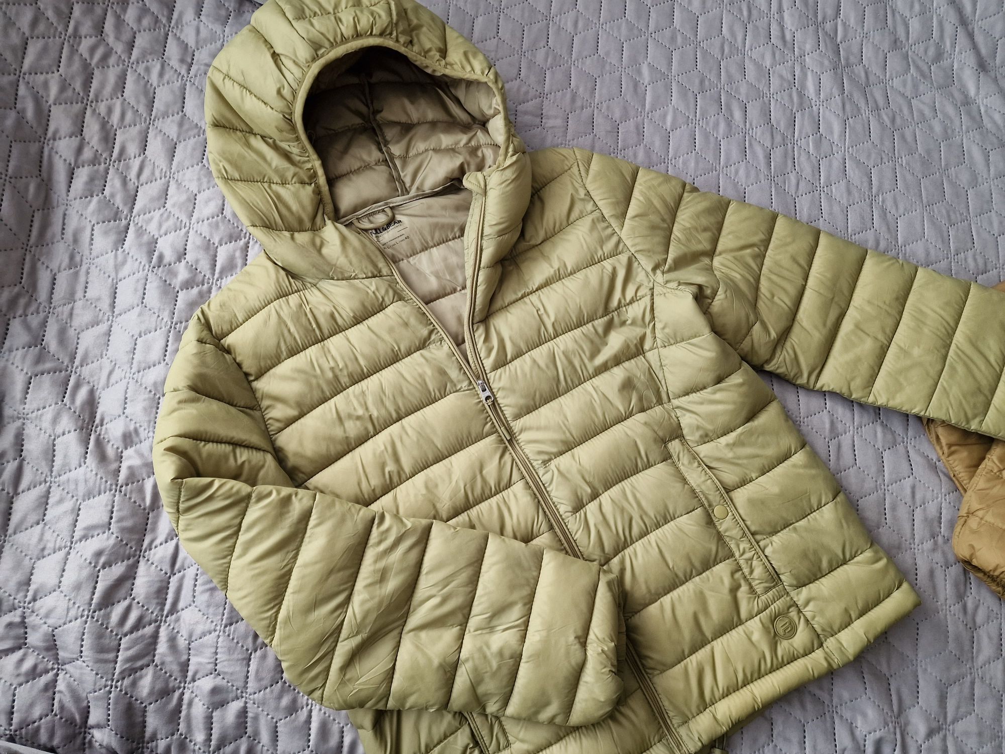 2 kurtki wiosenne jesienne pikowane stradivarius pull&bear 38/40 khaki