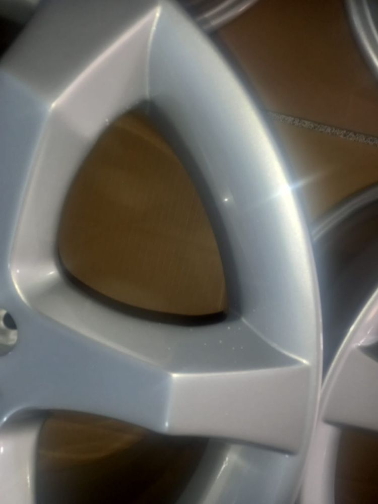 Jantes com Pneus 17 Mercedes Sport Edition Hoedus RESERVADAS