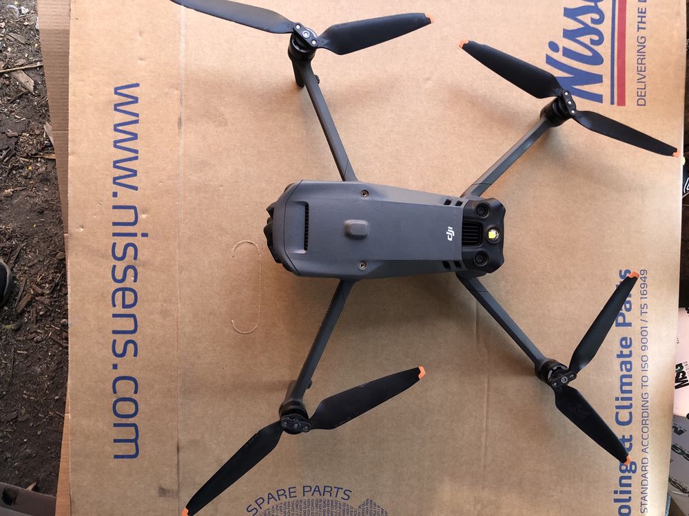 Mavic 3 Т . Робочий