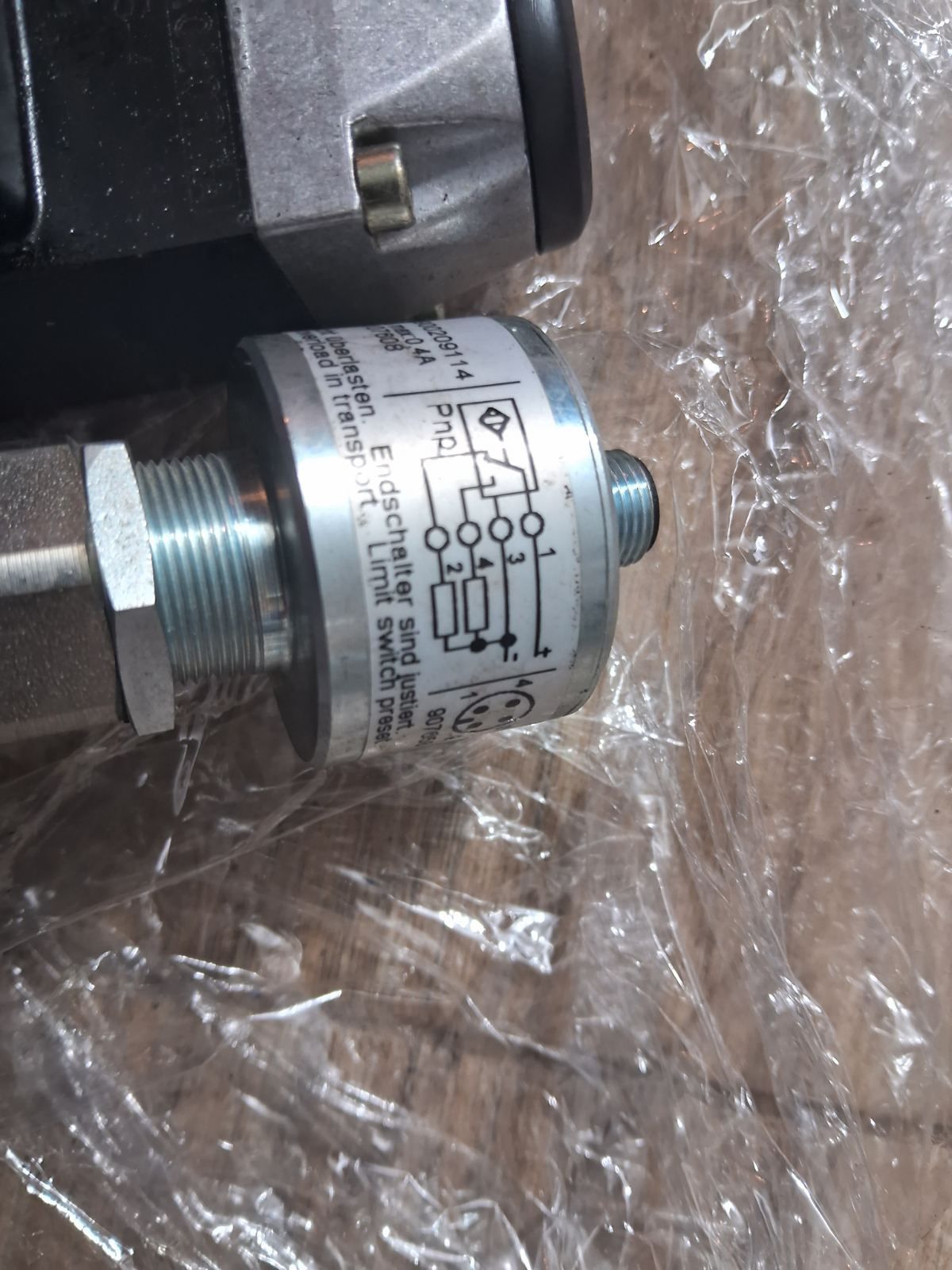 Rexroth r16 4we 6 ga62/eg24k розподільник гідравлічний