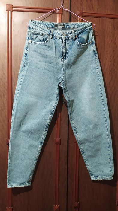 Джинси мом, стильні жіночі