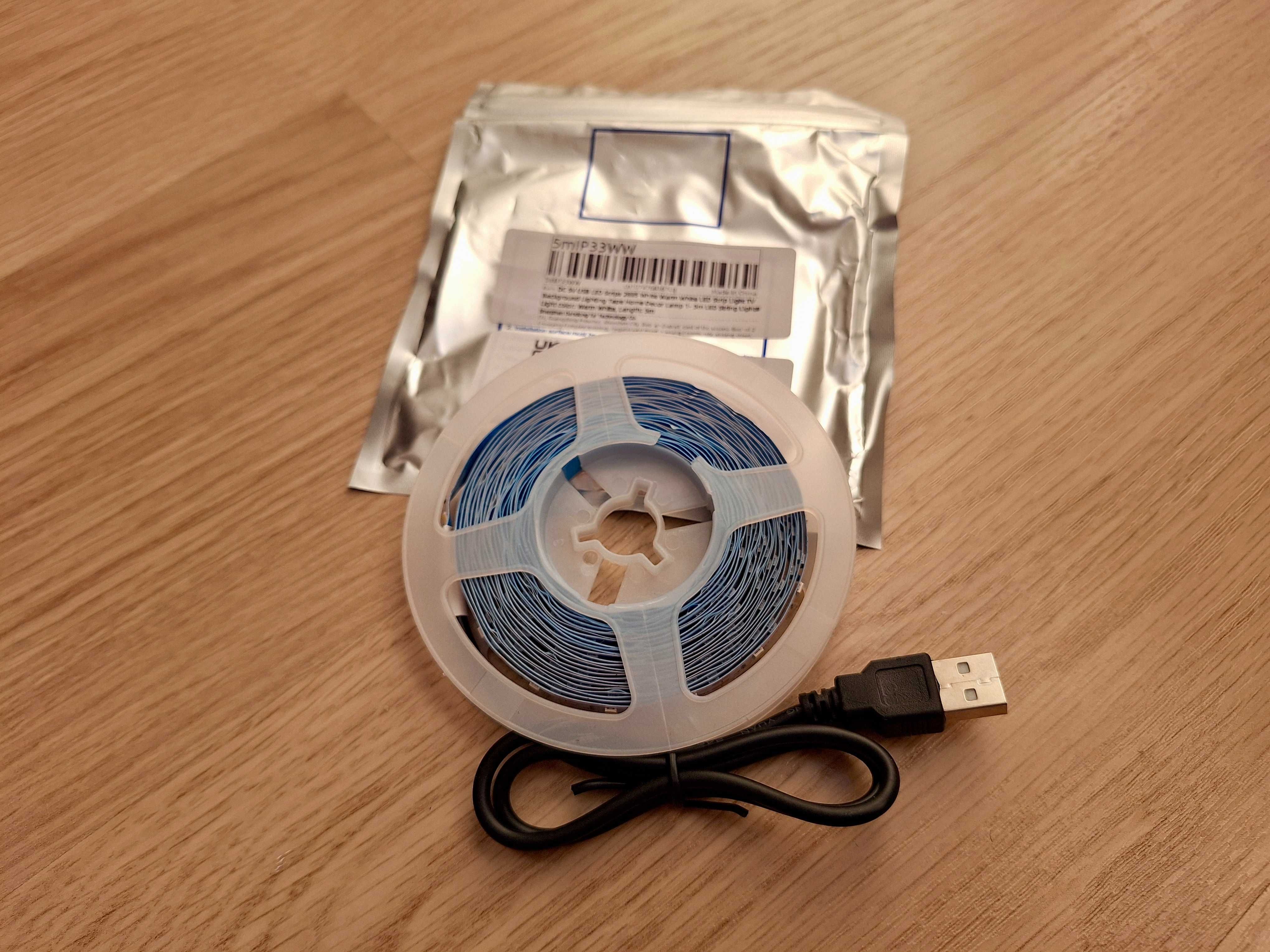 Taśma LED 5 metrów USB 5V barwa biała zimna
