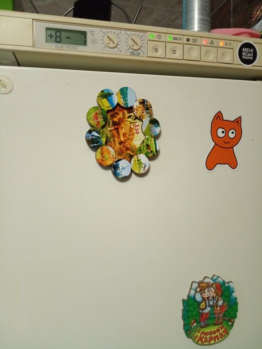 Продам холодильник