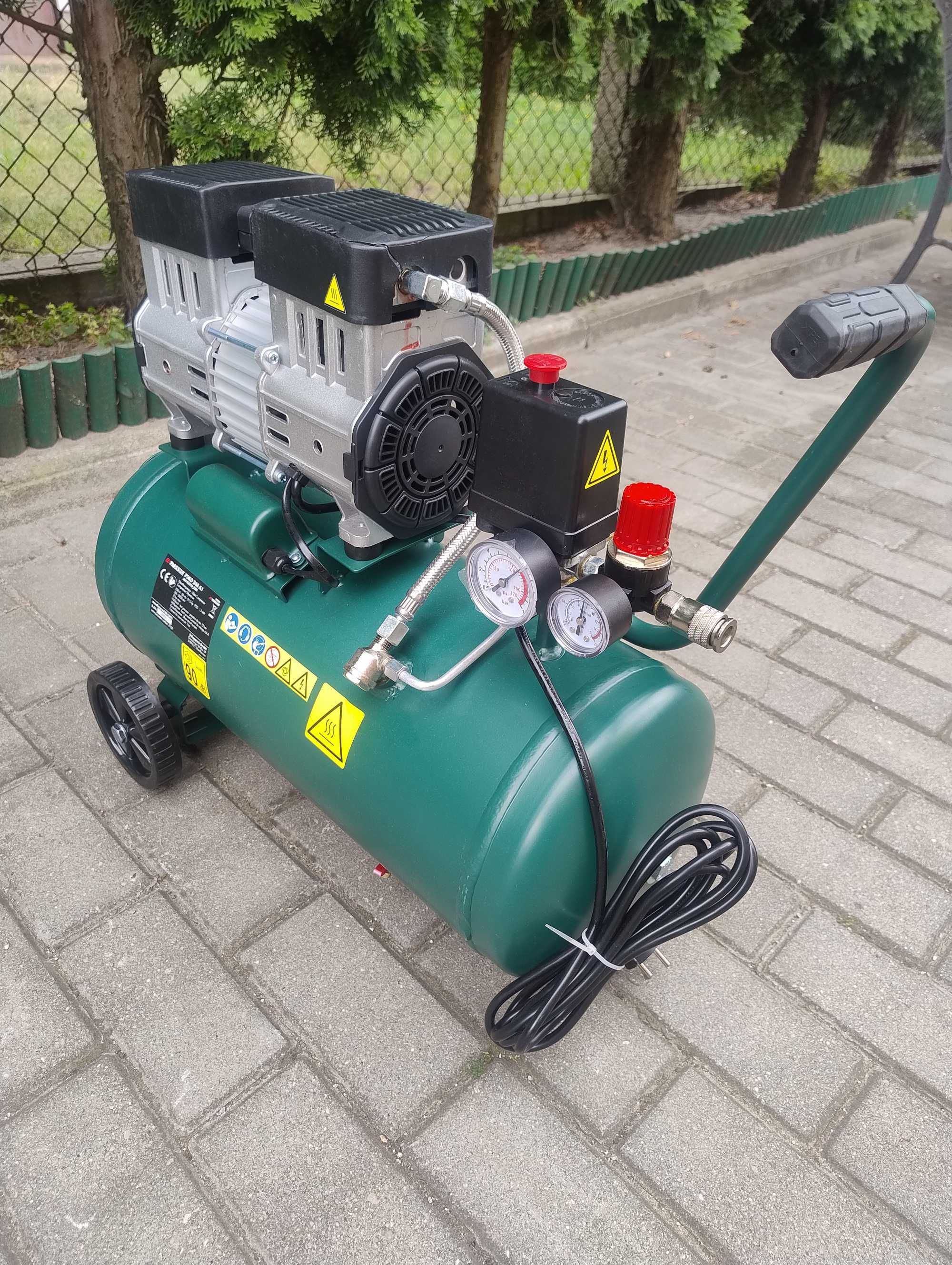 Kompresor 24 l litry 2 tłokowy cichy PARKSIDE PSKO 248 A1