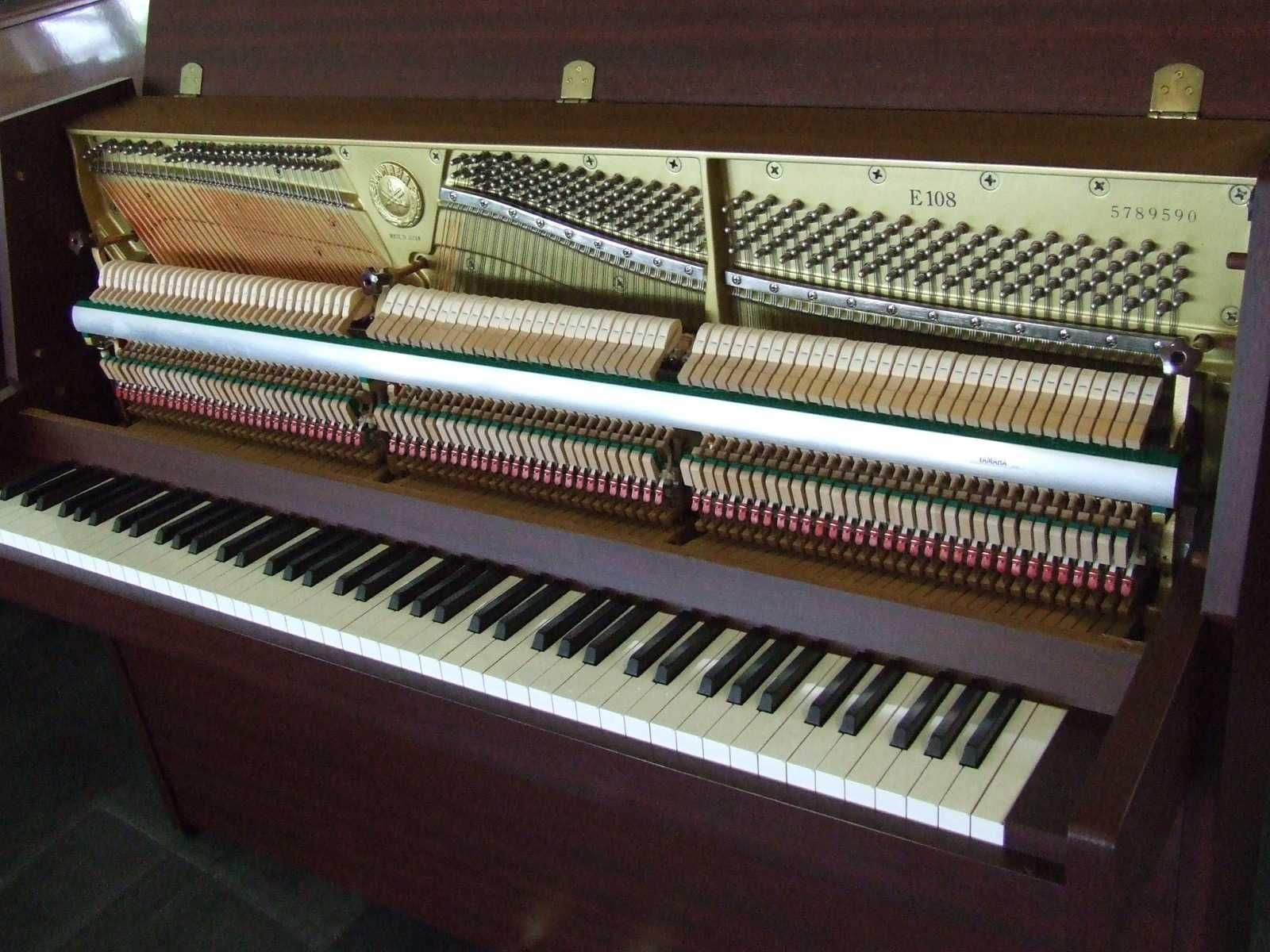 Pianino Yamaha mod E 108 z 1998 r., made in Japan