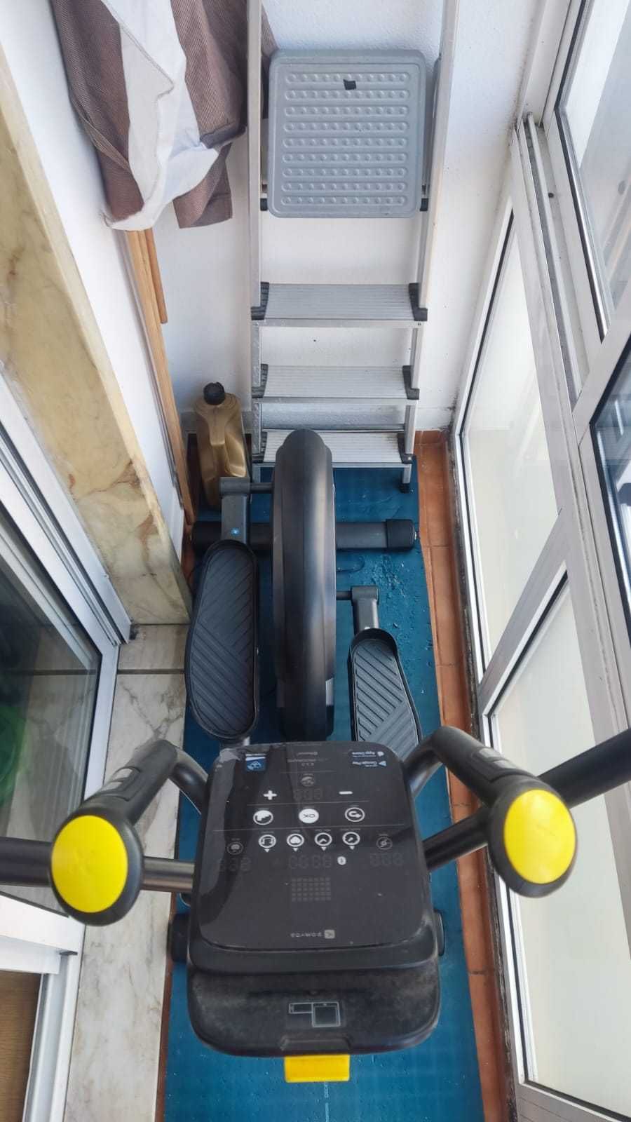 Elíptica de Treino 500. DOMYUS
