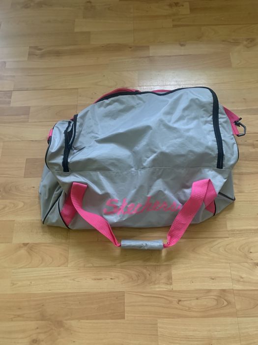 Продаю дорожню сумку