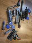 Odkurzacz DYSON V8 Motorhead  uszkodzony