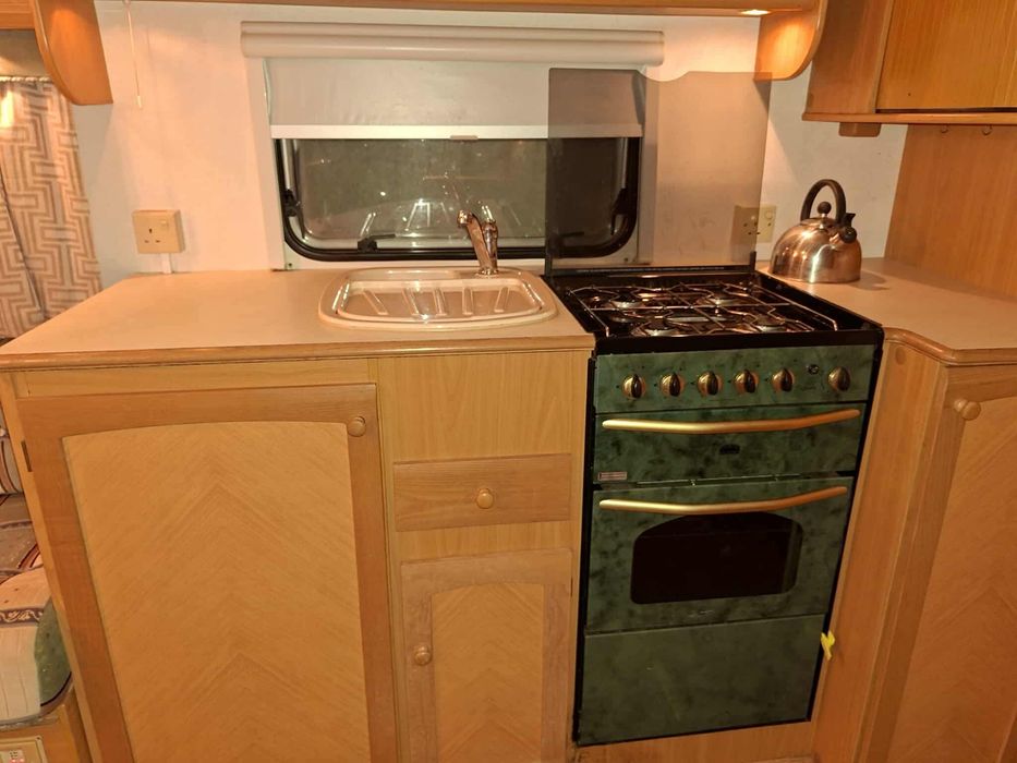 Przyczepa kempingowa AVONDALE EAGLE