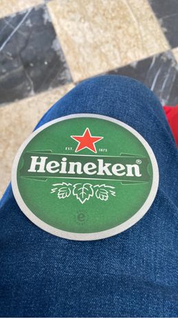 Base de copos Heineken