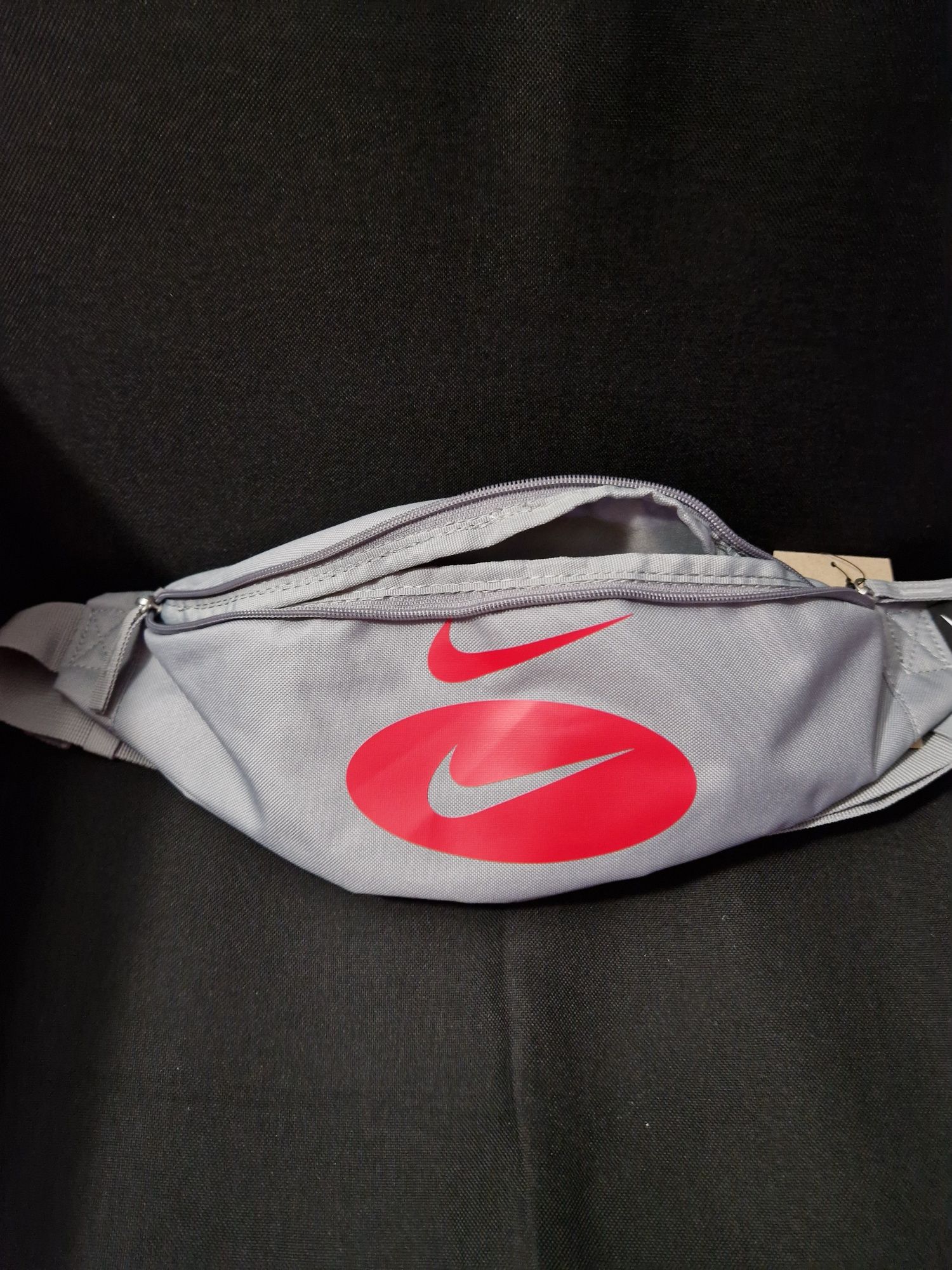 Bolsa NIKE TOTALMENTE NOVA com ETIQUETA