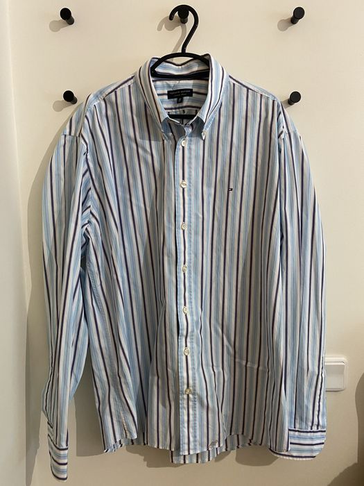 Vendo camisa da Tommy Hilfiger