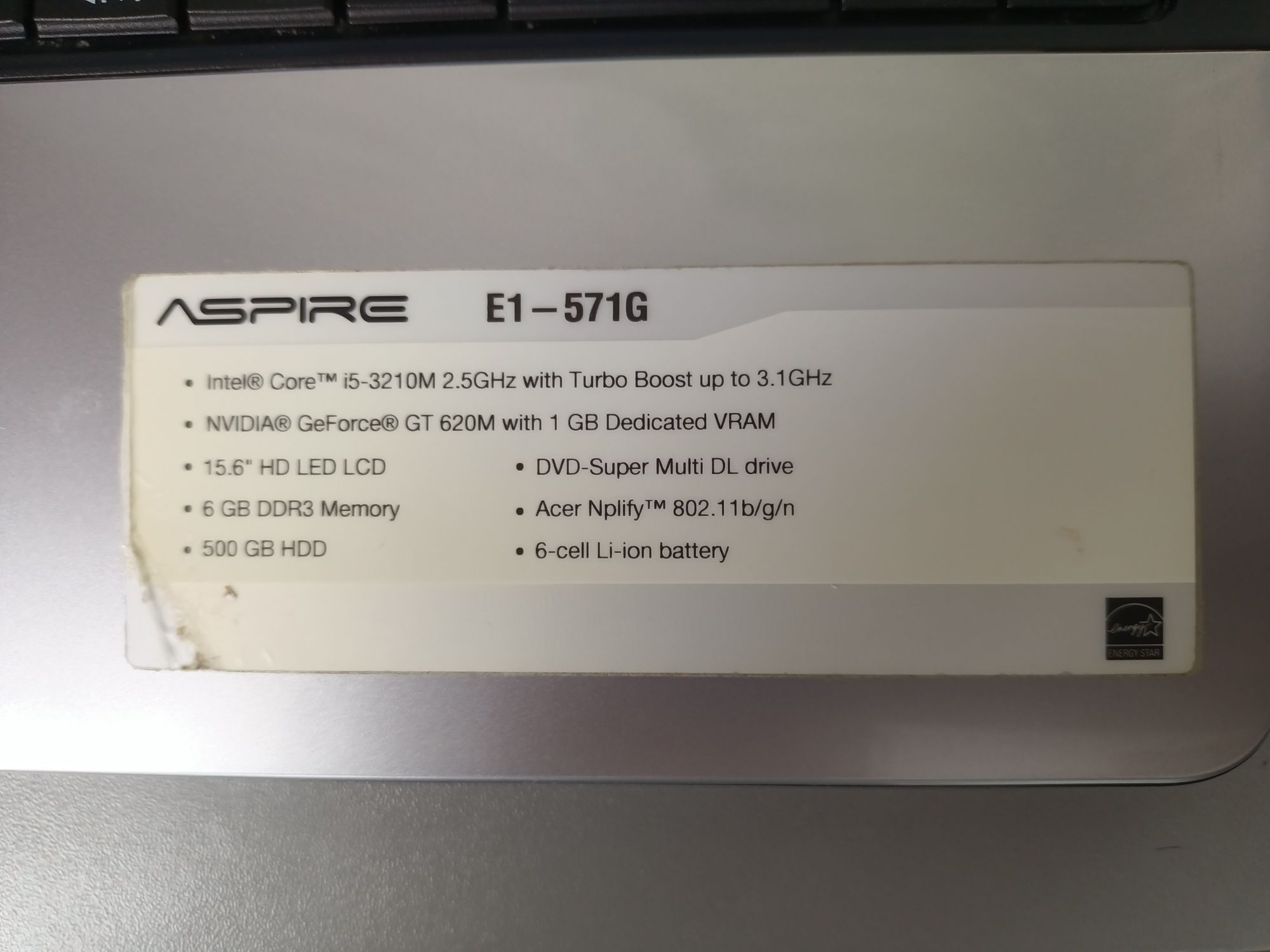 Laptop Acer Aspire e1-571g