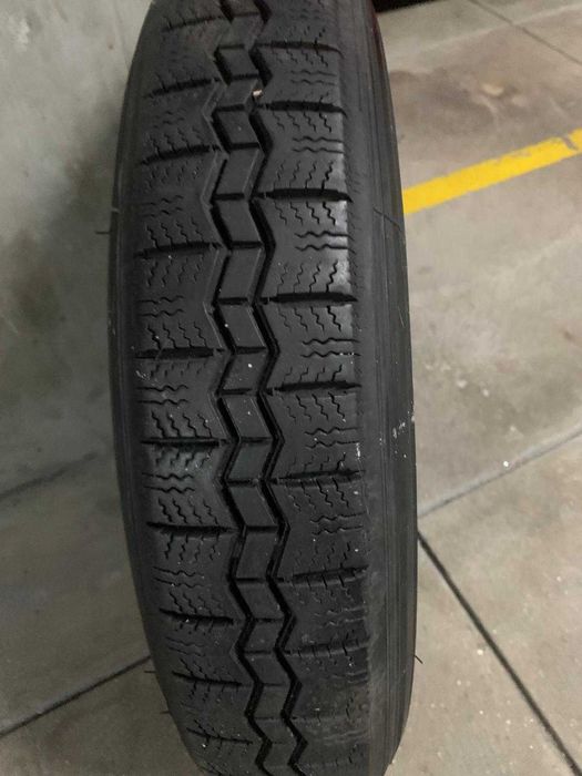 Jante + pneu Michelin Classic 125 X 15 para Citroen 2 CV