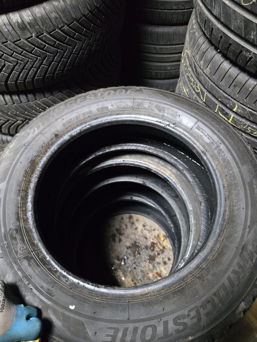 205/60R16 Bridgestone Blizzak lm001