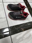 Продам женские кроссовки Columbia!