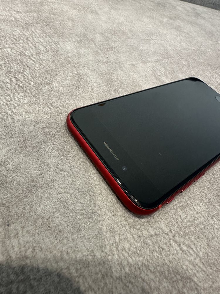 iPhone 8 64gb Red Neverlock (33)