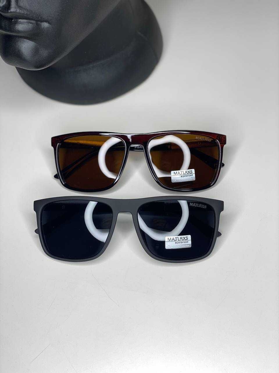 Чоловічі сонцезахисні окуляри MATRIX Polarized квадратні чорні Поляриз