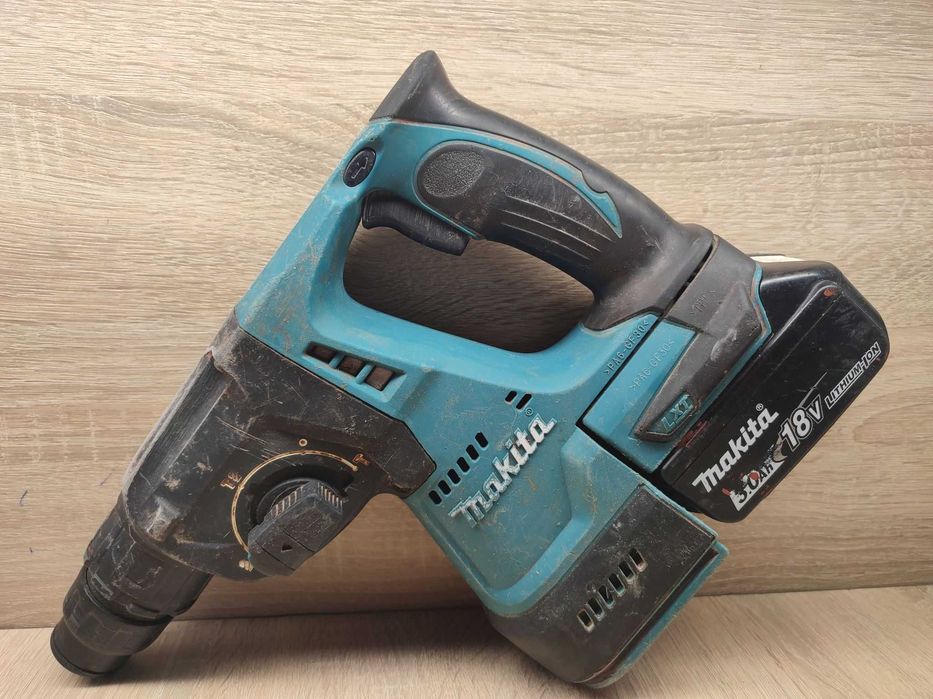 Młotowiertarka MAKITA DHR242 + akumulator