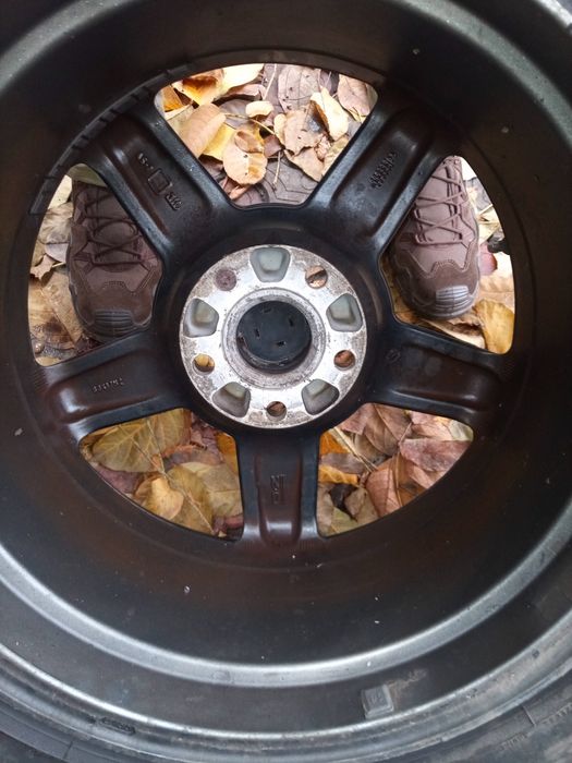 Продам диски з шинами Р17, R17 на авто групи WAG , 5/112