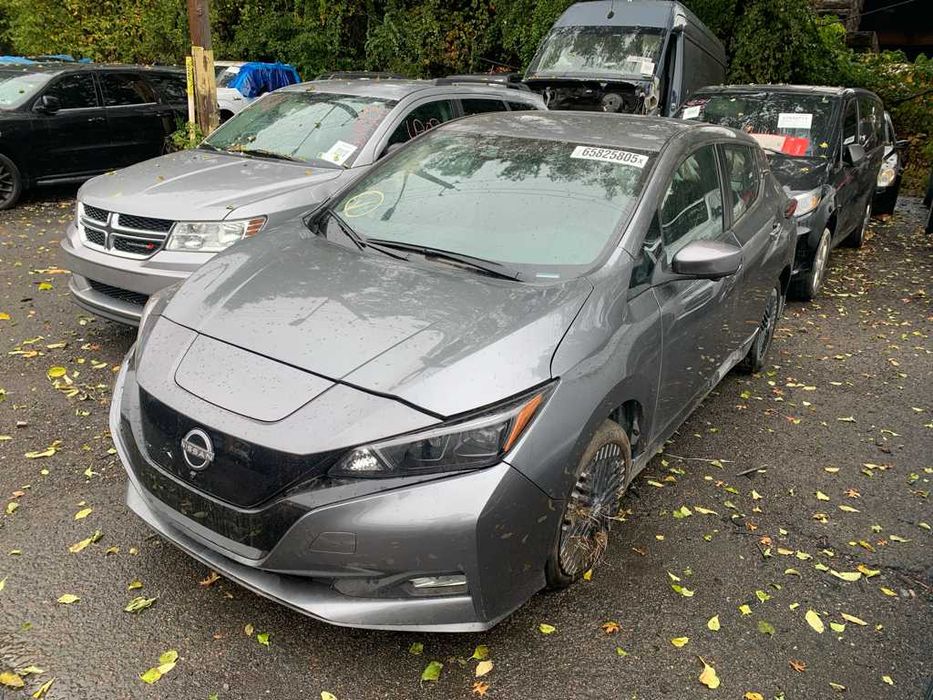 nissan leaf 2023 usa батарея 62квтч 4 камеры led фары 32т км