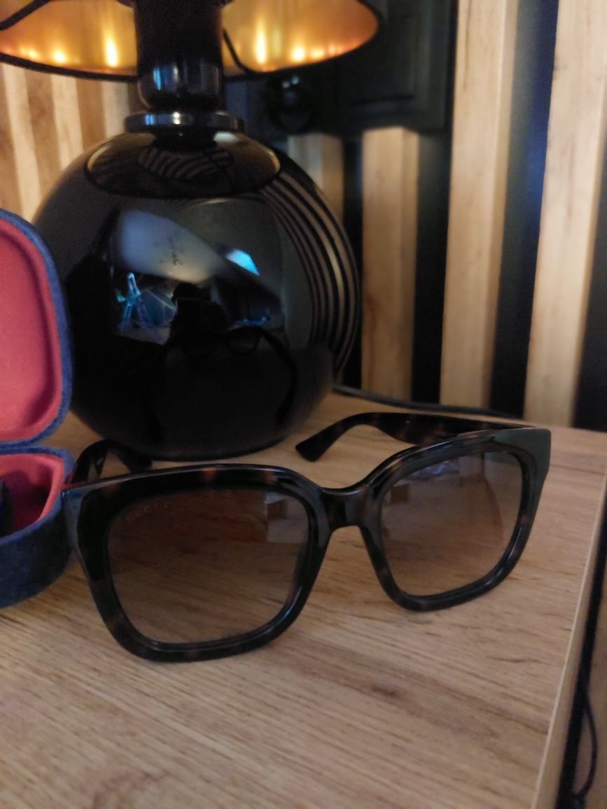 Oryginalne okulary przeciwsłoneczne GUCCI