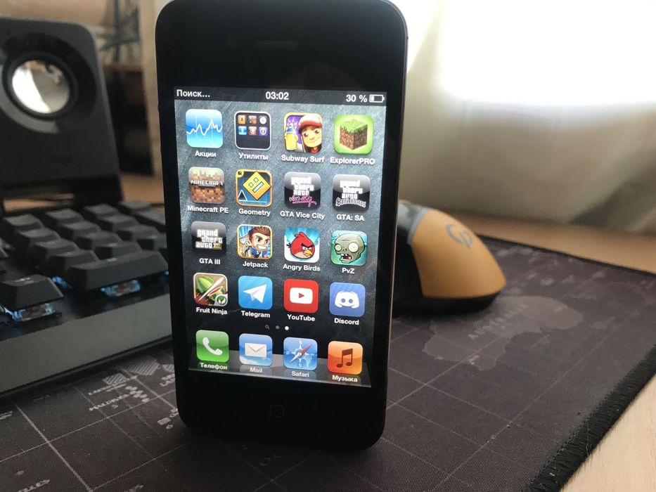 iPhone 4s 64gb ios 6.1.3
