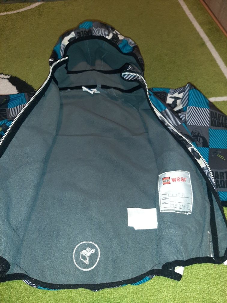 Kurtka softshell Darth Vader Star Wars rozmiar 116 cm