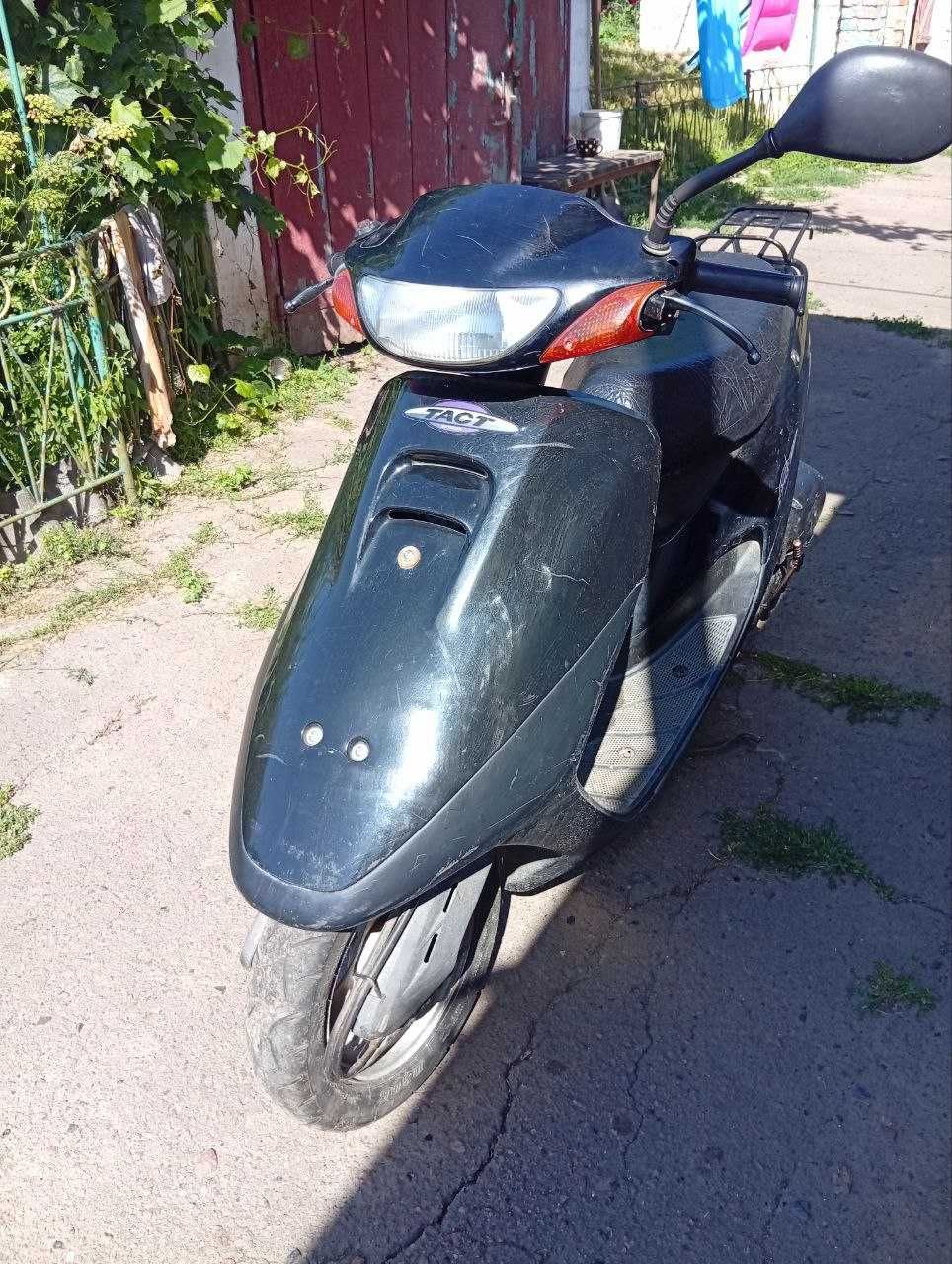 Продаю мопед на документах