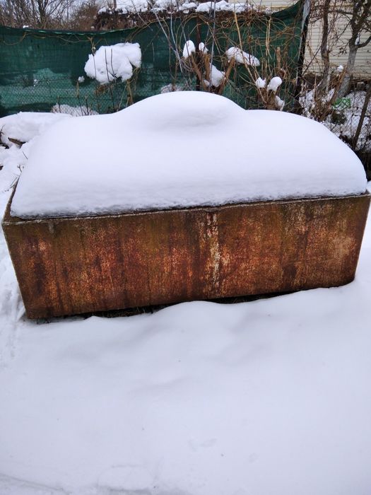 Продам бак,бочка,куб,ємність з нержавійки 2куб.