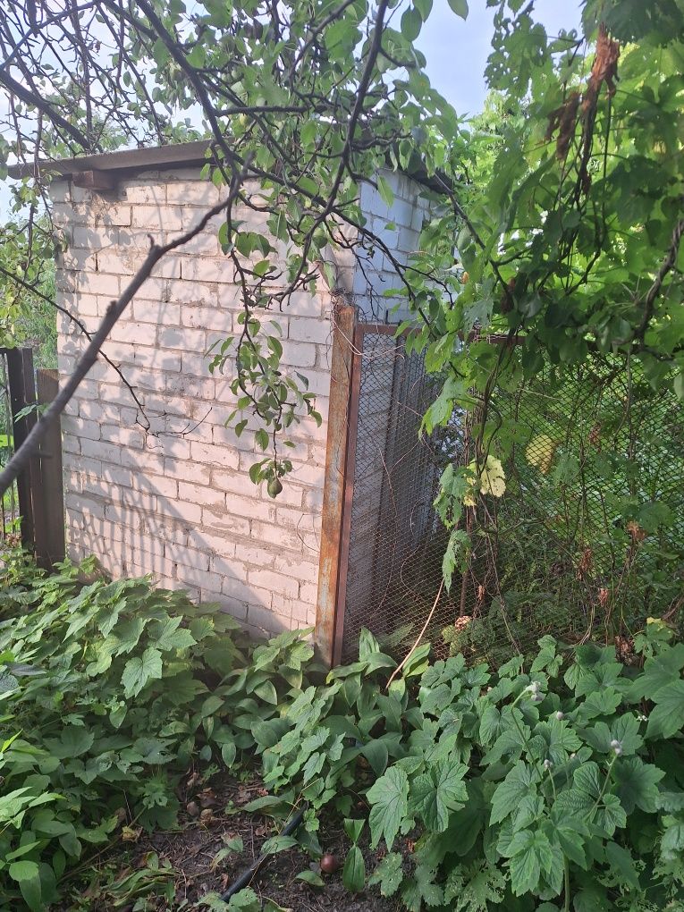 Продам 2ух эт дачу рядом с видом на реку  Днепр