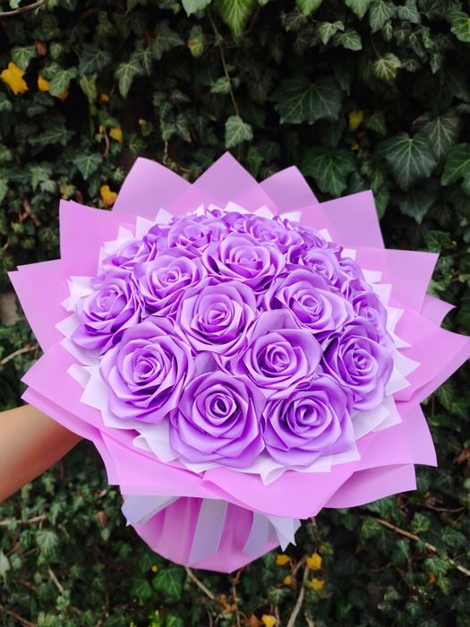 Троянди з атласної стрічки