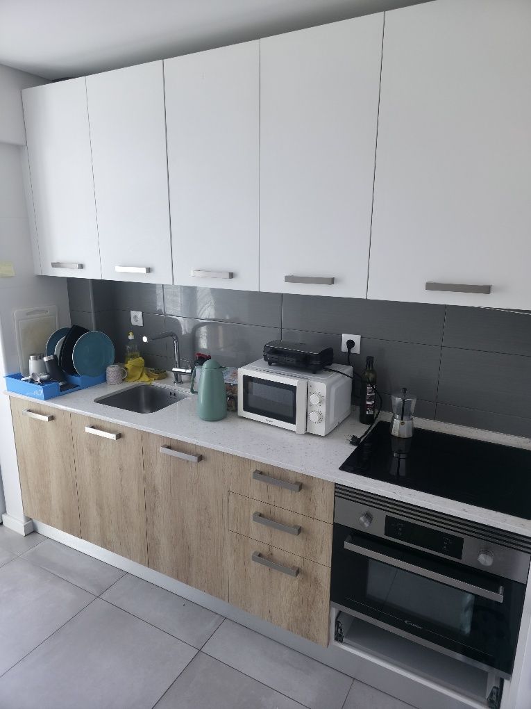 Quarto para arrendar casal