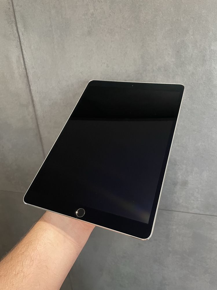 iPad Pro 2 10.5 256gb Wi-Fi, LTE(4g,Sim) (Экран 120Гц) Gray (13)
