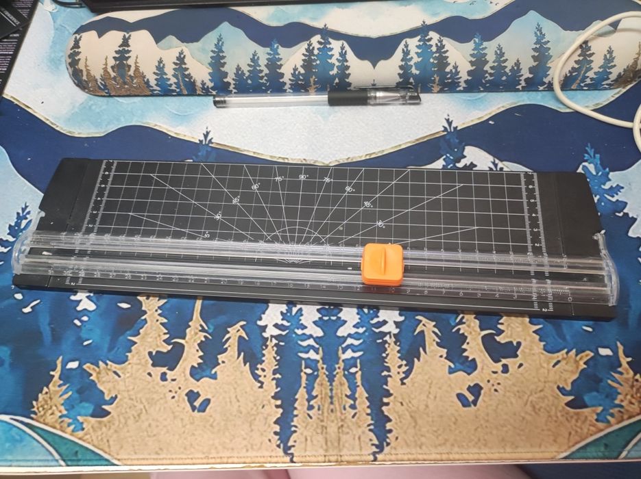 Guilhotina/cisalha para corte de papel - Staples