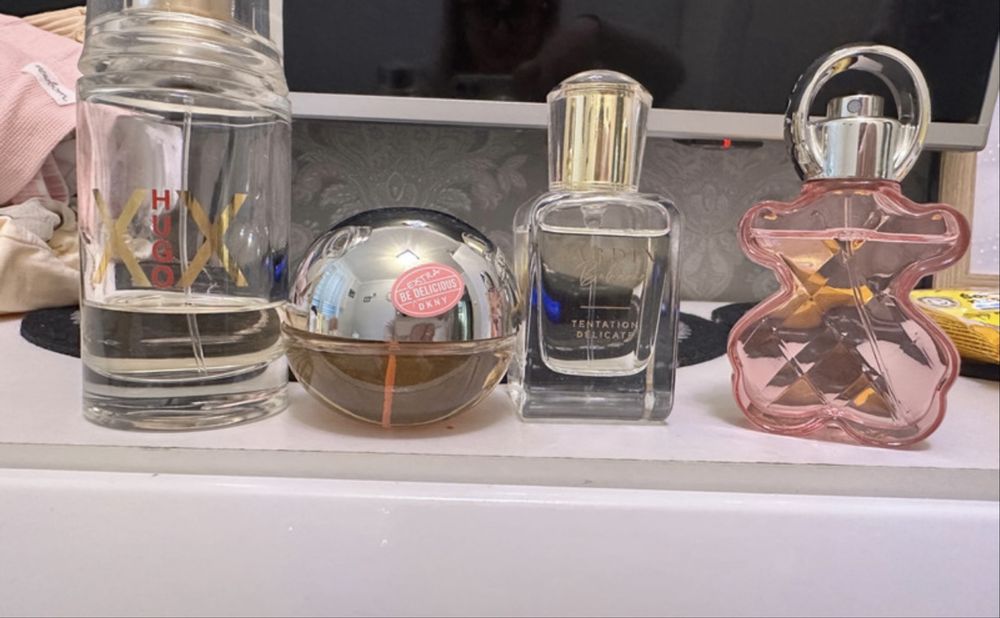 Perfumy zestaw calosc