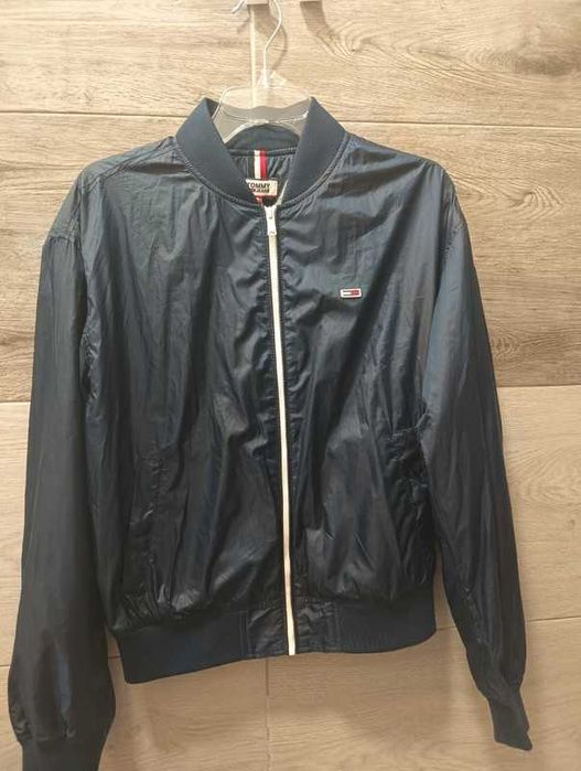 Tommy Hilfiger świetna kurteczka bomberka – s nowa