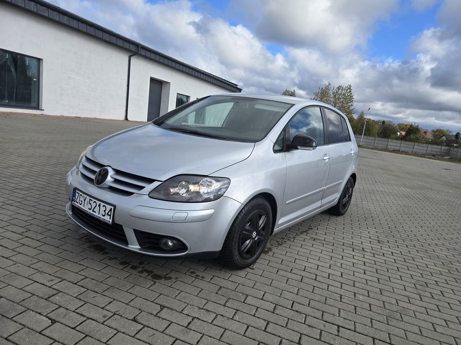 Volkswagen Golf V Plus 1.6 benzyna 2007 rok webasto