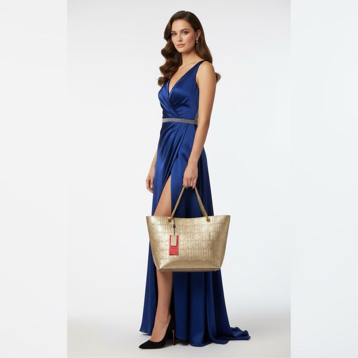 Nowa złota torebka na złotym łańcuszku mieści A4