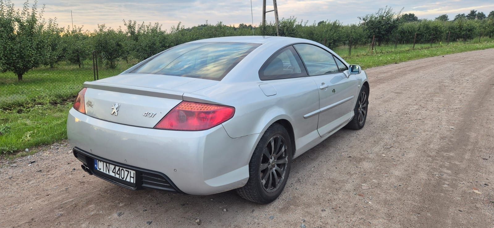 Peugeot 407 coupe 2.0 HDI do poprawek mechanicznych