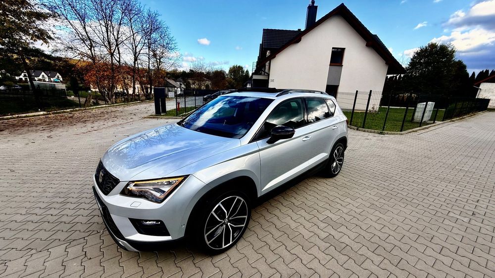 Seat Ateca AWD, webasto, podgrzewana szyba, szyberdach, hak, wirtualny kokpit