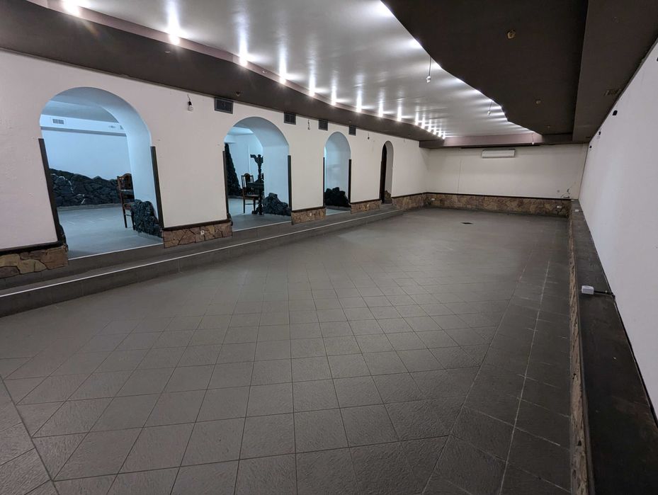 Комерційне підвальне приміщення 206 м²  в м. Луцьк, Київський Майдан